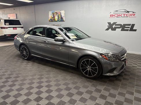 Used 2021 Mercedes-Benz C 300 Sedan image 2