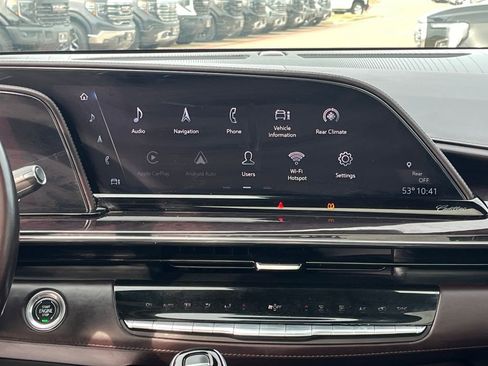 Used 2021 Cadillac Escalade ESV Sport Platinum w/ LPO, ONYX Package image 23