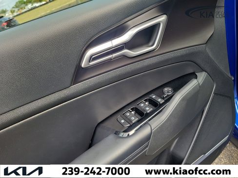 Certified 2023 Kia Sportage EX FWD image 22