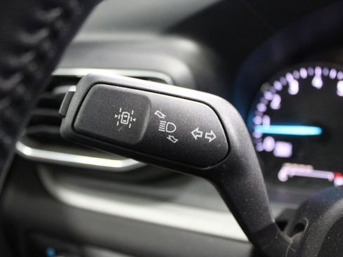 Used 2023 Ford Explorer XLT w/ Equipment Group 202A image 27