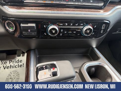 Used 2024 GMC Sierra 1500 Elevation w/ Elevation Premium Package AWD/4WD image 17