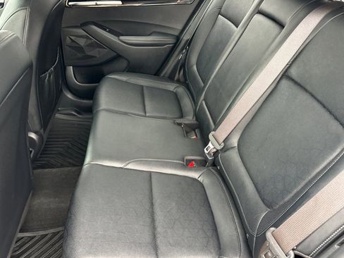 Used 2024 Kia Seltos EX FWD image 12