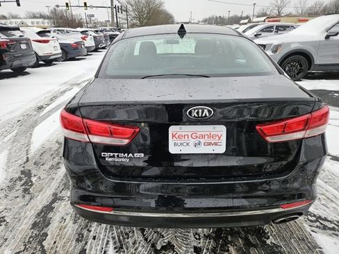 Used 2017 Kia Optima LX image 6