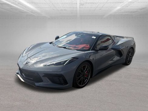 Used 2024 Chevrolet Corvette Stingray Premium Conv w/ Z51 Performance Package RWD image 3