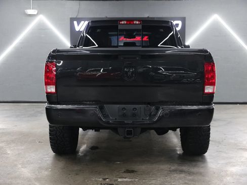 Used 2018 RAM 2500 Big Horn w/ Sport Appearance Group AWD/4WD image 22