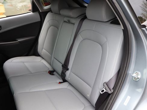 Used 2020 Hyundai Kona Limited w/ Cargo Package image 13