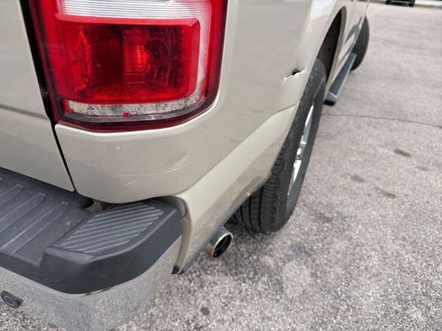 Used 2018 Ford F150 XLT w/ Equipment Group 302A Luxury AWD/4WD image 17