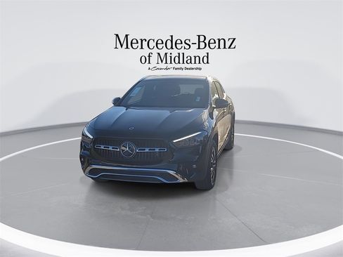 New 2026 Mercedes-Benz GLA 250 image 3