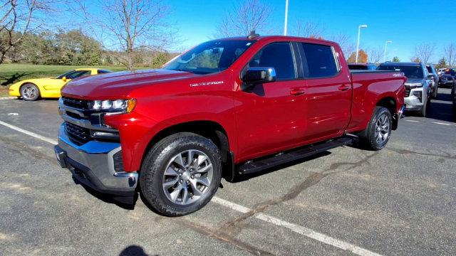 Certified 2022 Chevrolet Silverado 1500 LT w/ Bed Protection Package AWD/4WD image 4