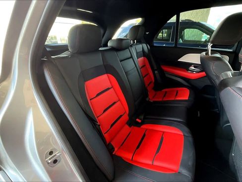 Used 2025 Mercedes-Benz GLE 53 AMG 4MATIC image 19