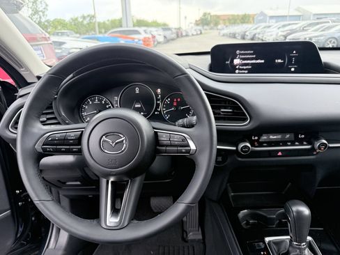 Used 2025 MAZDA CX-30 AWD 2.5 S w/ Select Sport Pkg image 10