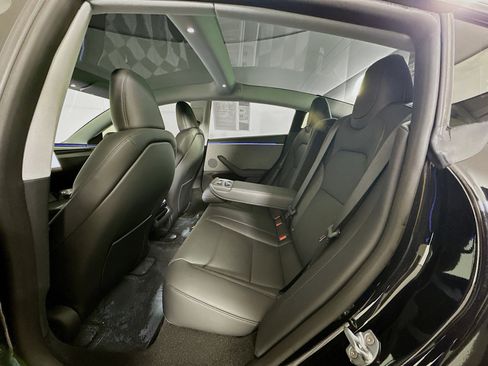 Used 2025 Tesla Model 3 Long Range image 27