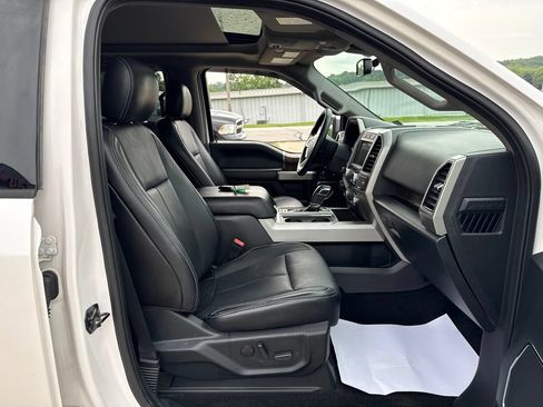 Used 2019 Ford F150 Lariat w/ Equipment Group 502A Luxury AWD/4WD image 44