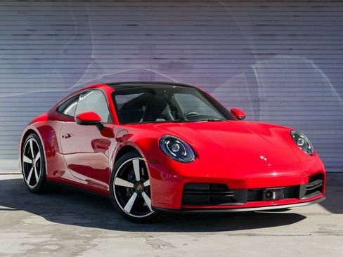 Certified 2025 Porsche 911 Carrera image 10