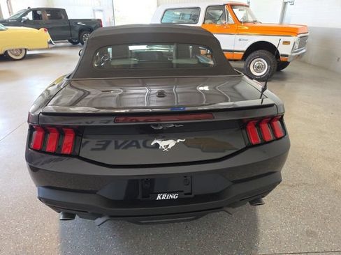 Used 2024 Ford Mustang Premium RWD image 5