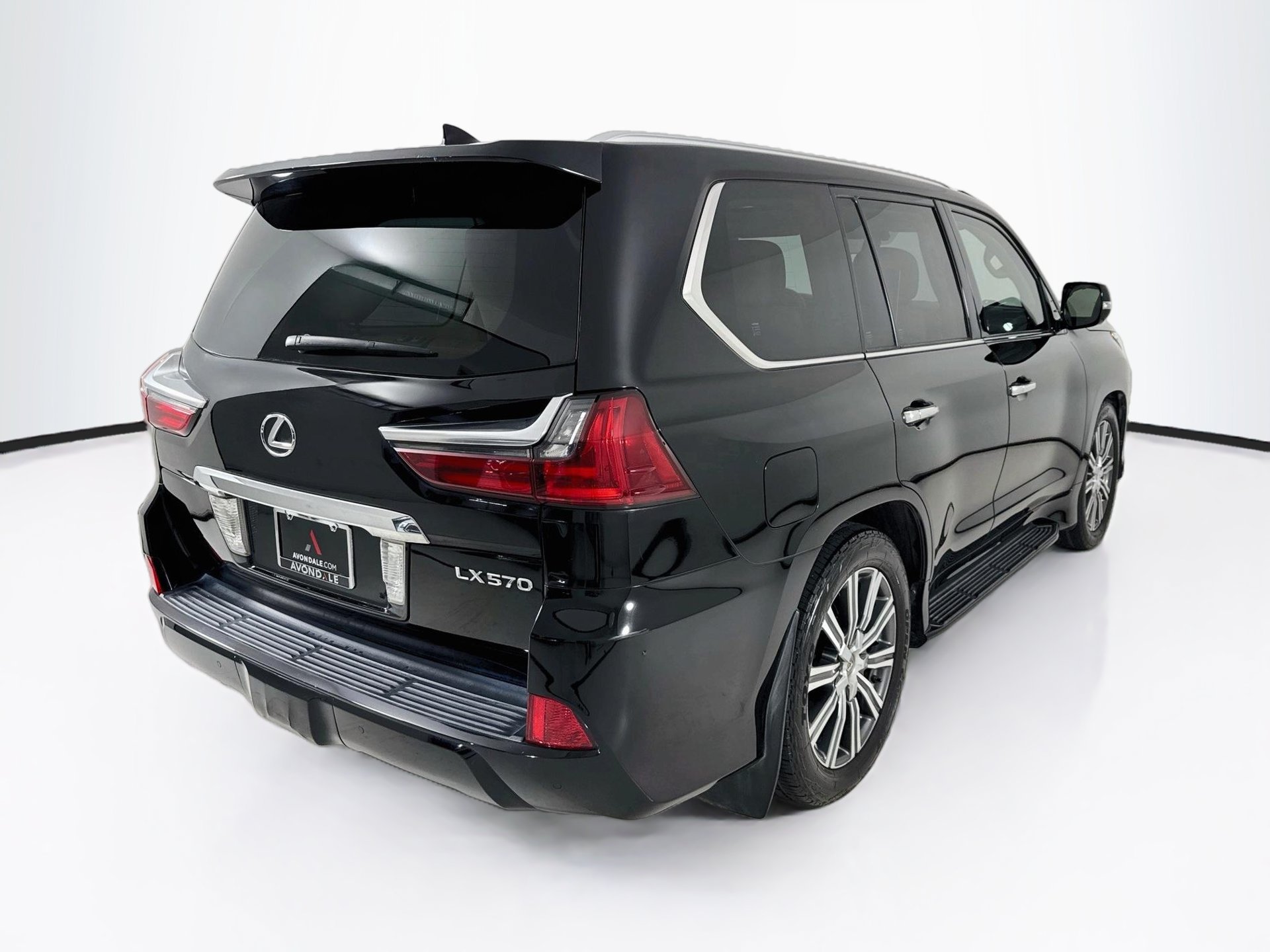 Used 2016 Lexus LX 570 4WD w/ Luxury Package image 8