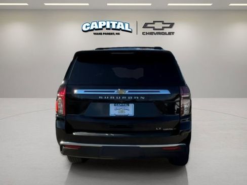 Used 2021 Chevrolet Suburban LT w/ Rear Media and Nav Package image 4