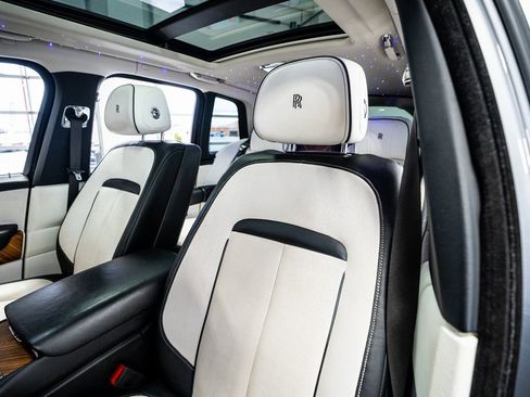 Used 2019 Rolls-Royce Cullinan image 41