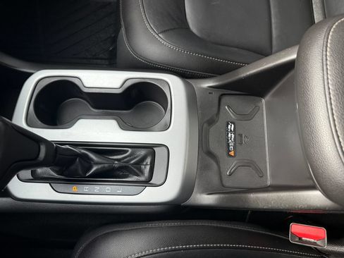 Used 2018 Chevrolet Colorado ZR2 AWD/4WD image 37