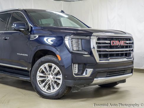 Certified 2021 GMC Yukon XL SLT w/ SLT Luxury Plus Package image 3