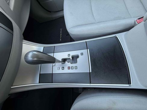 Used 2009 Hyundai Veracruz GLS image 95