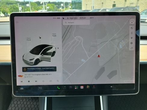 Used 2020 Tesla Model 3 Standard Range Plus RWD image 8