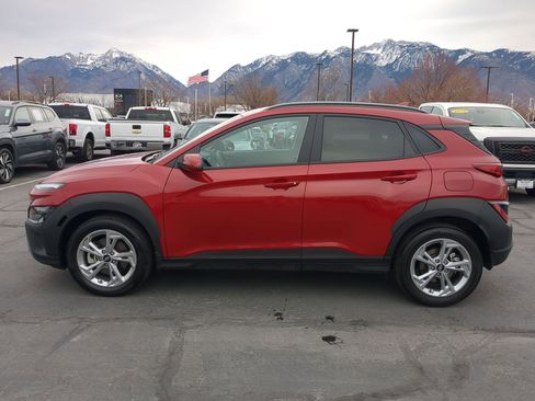 Used 2022 Hyundai Kona SEL w/ Cargo Package image 9