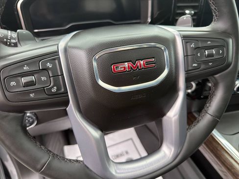 Used 2025 GMC Sierra 1500 Elevation w/ Elevation Premium Package AWD/4WD image 31