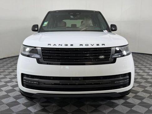 Used 2025 Land Rover Range Rover SE AWD/4WD image 10
