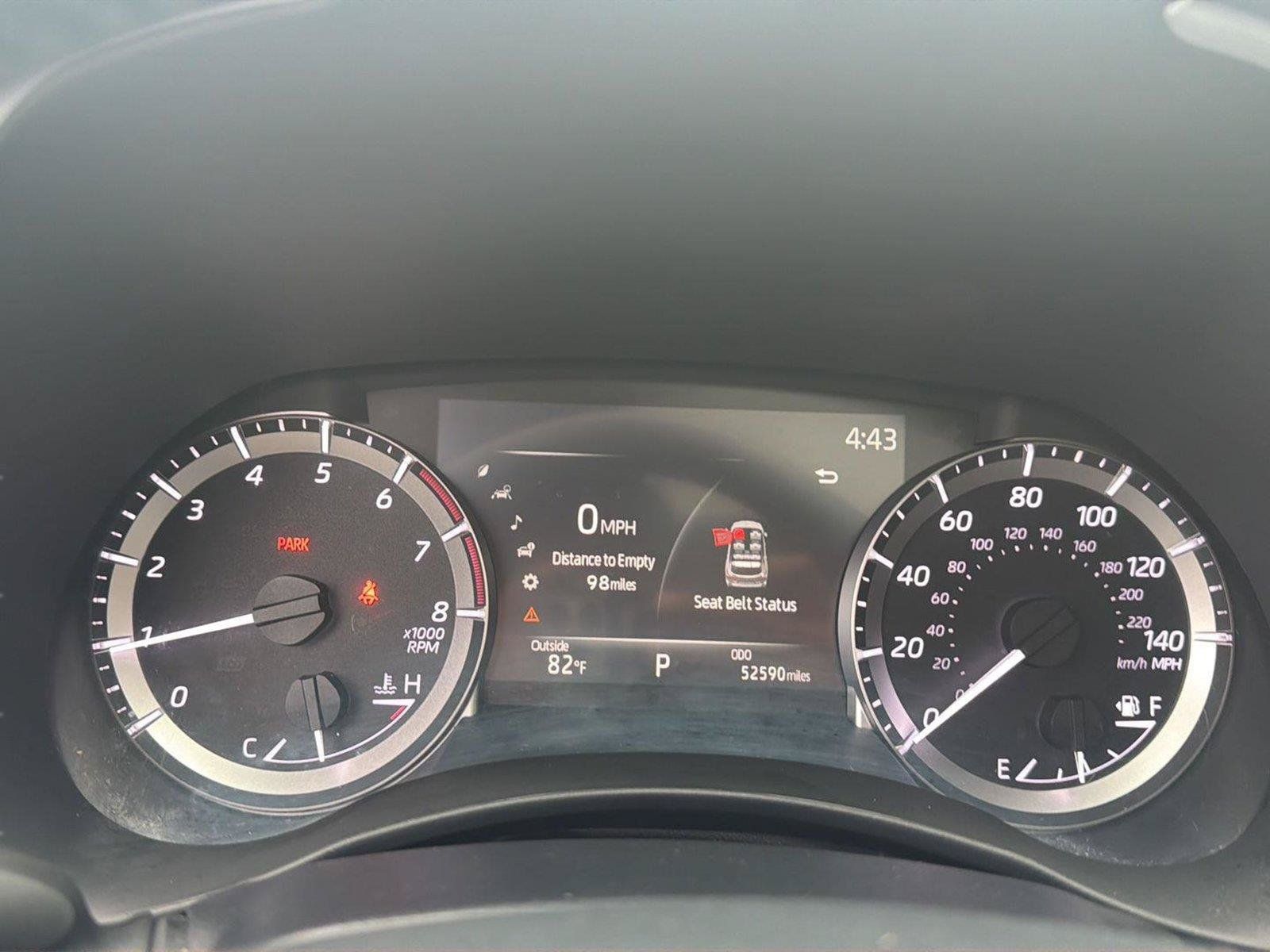 Used 2023 Toyota Highlander XLE AWD/4WD image 14