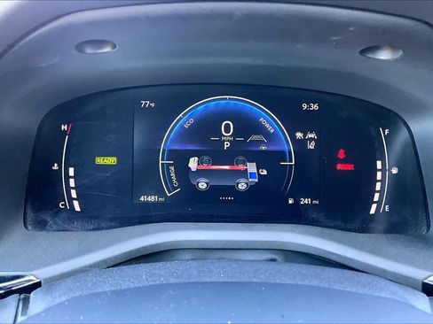 Used 2025 Toyota Camry LE FWD image 22