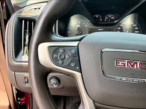 Used 2021 GMC Canyon Denali AWD/4WD image 12