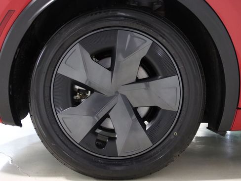 Used 2026 Toyota Prius LE FWD image 71