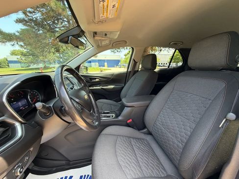 Used 2020 Chevrolet Equinox LT AWD/4WD image 14