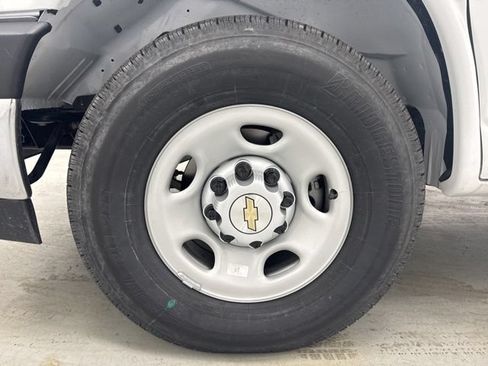 New 2026 Chevrolet Express 3500 w/ Power Convenience Package RWD image 34