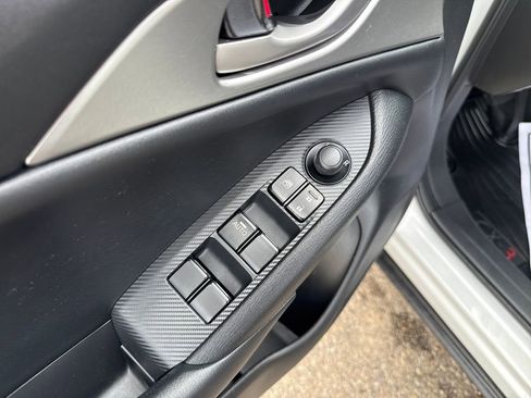 Used 2019 MAZDA CX-3 Sport image 12