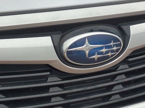 Used 2019 Subaru Forester Premium image 11