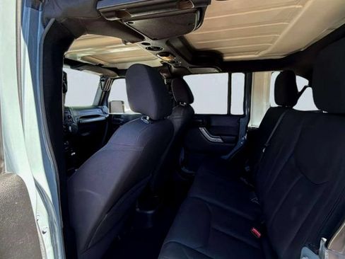 Used 2015 Jeep Wrangler Unlimited Sport w/ Quick Order Package 24S AWD/4WD image 14