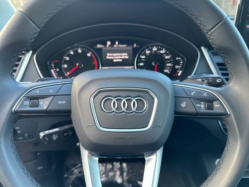 Used 2024 Audi Q5 2.0T Premium w/ Convenience Package AWD/4WD image 23
