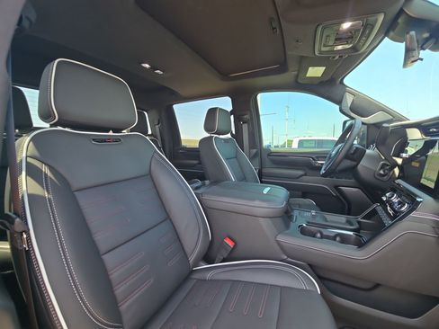 Used 2026 GMC Sierra 2500 AT4X AWD/4WD image 31