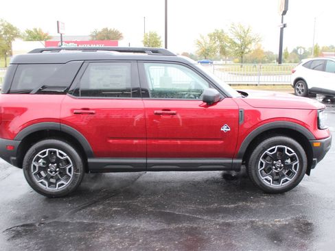 New 2025 Ford Bronco Sport Outer Banks w/ Outer Banks Tech Package+ AWD/4WD image 6