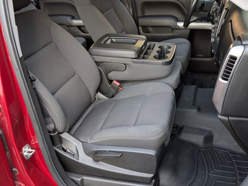 Used 2018 Chevrolet Silverado 1500 LT w/ Texas Edition image 20