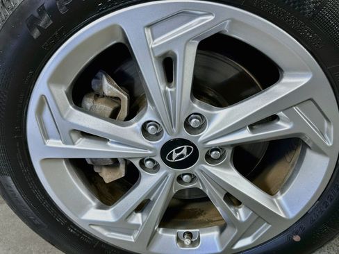 Used 2023 Hyundai Kona SEL AWD/4WD image 28