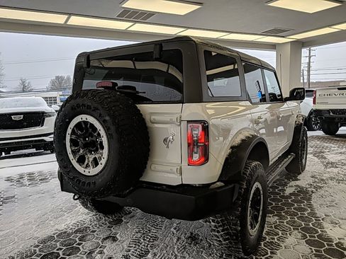 Used 2023 Ford Bronco Outer Banks w/ Sasquatch Package image 5