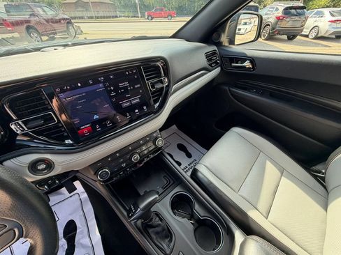 Used 2021 Dodge Durango R/T w/ Blacktop Package AWD/4WD image 21