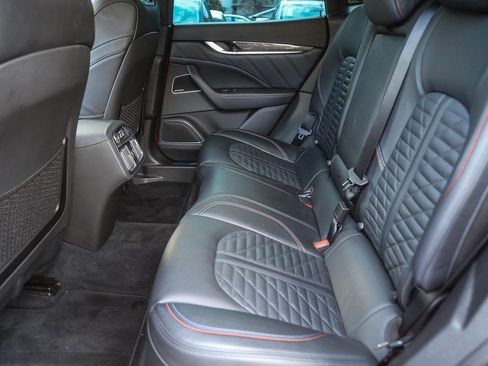 Used 2023 Maserati Levante F Tributo image 17