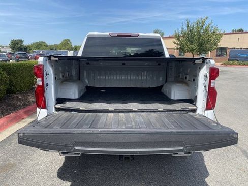 Used 2025 Chevrolet Silverado 1500 LTZ AWD/4WD image 7
