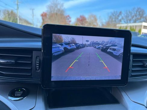 Certified 2021 Ford Explorer XLT image 26