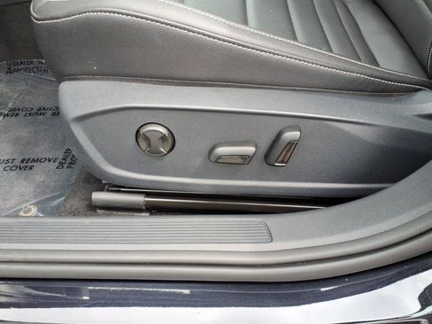 Used 2022 Volkswagen Jetta SE FWD image 14