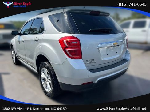 Used 2017 Chevrolet Equinox LT w/ Convenience Package FWD image 5